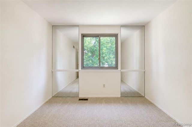 45429 Brunswick Drive, Canton, MI 48187
