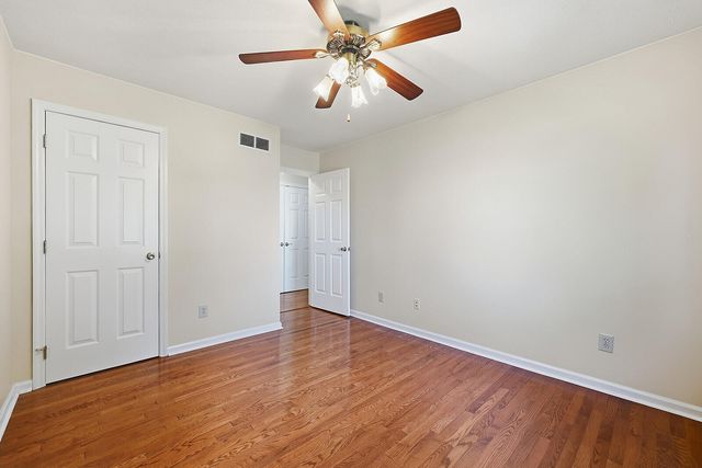 1039 Indian Trail, Lawrenceburg, KY 40342