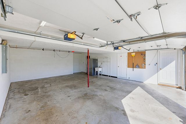 1039 Indian Trail, Lawrenceburg, KY 40342
