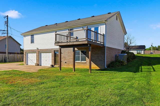 1039 Indian Trail, Lawrenceburg, KY 40342