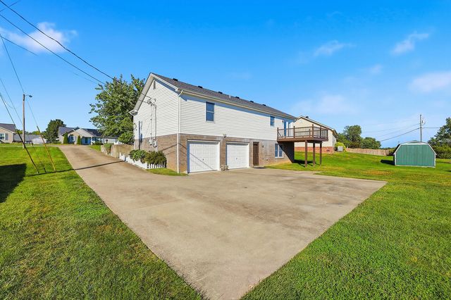1039 Indian Trail, Lawrenceburg, KY 40342