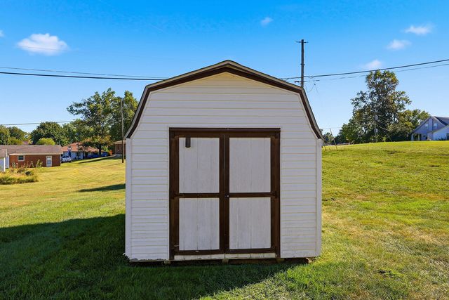 1039 Indian Trail, Lawrenceburg, KY 40342