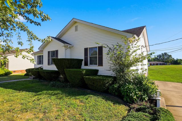 1039 Indian Trail, Lawrenceburg, KY 40342