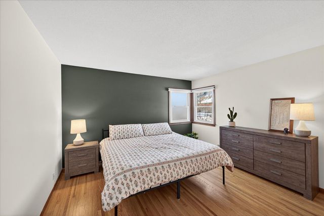 10319 Nicollet Avenue S, Bloomington, MN 55420