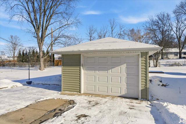10319 Nicollet Avenue S, Bloomington, MN 55420