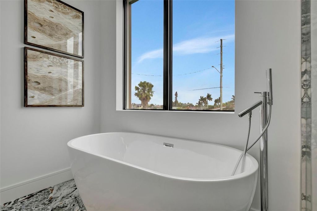 Image 59 of property listing at 7176 S SHORE DRIVE S, St Petersburg, FL 33707