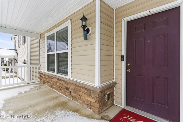 12097 Parkview Trace Dr, Louisville, KY 40229