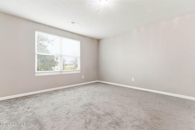 12097 Parkview Trace Dr, Louisville, KY 40229