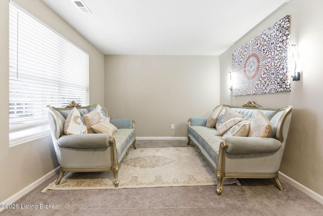 12097 Parkview Trace Dr, Louisville, KY 40229