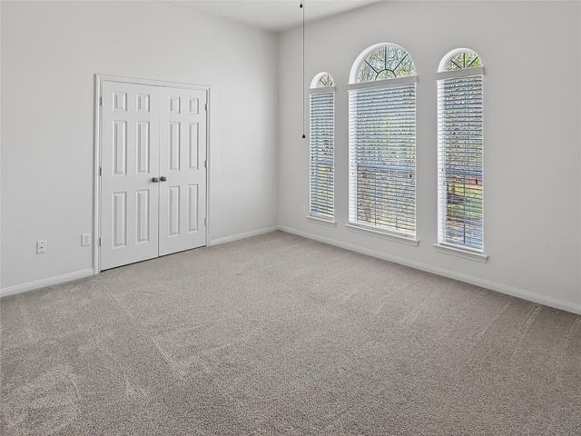 80 La Costa Drive, Montgomery, TX 77356