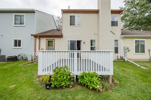 5117 Pembrook Court, Gurnee, IL 60031