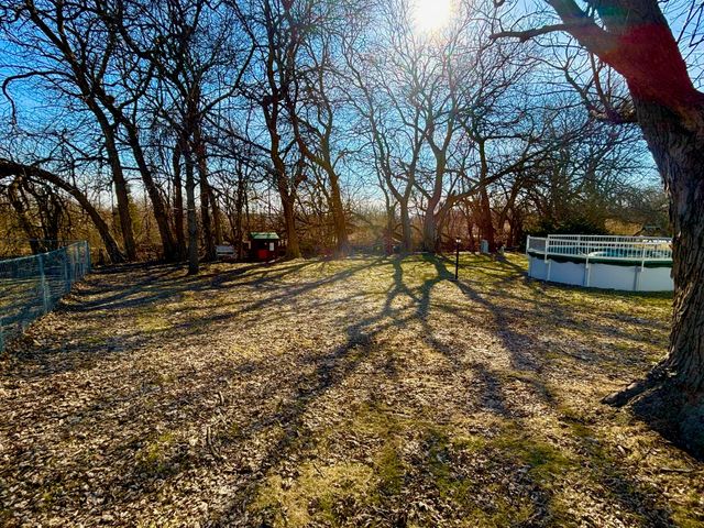 3863 Kingsway Drive, Crown Point, IN 46307