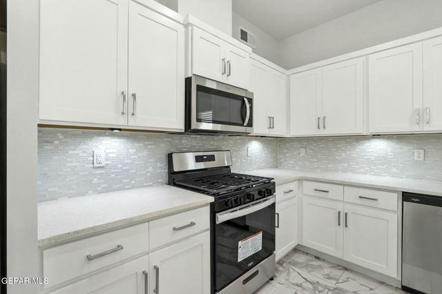11496 Summer Drive A, Socorro, TX 79927