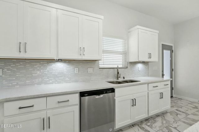 11496 Summer Drive A, Socorro, TX 79927