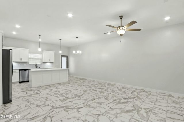 11496 Summer Drive A, Socorro, TX 79927