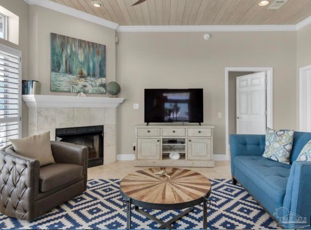 1315 Ariola Dr, Pensacola Beach, FL 32561