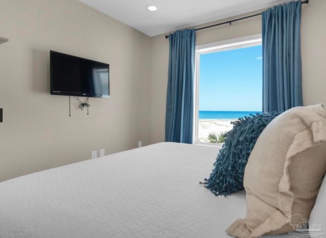1315 Ariola Dr, Pensacola Beach, FL 32561