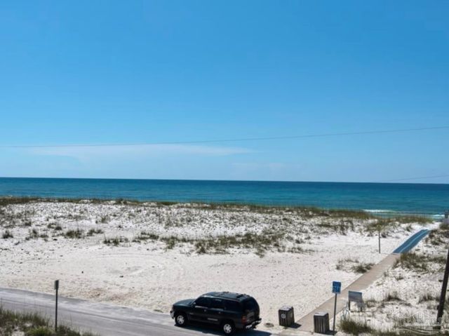 1315 Ariola Dr, Pensacola Beach, FL 32561