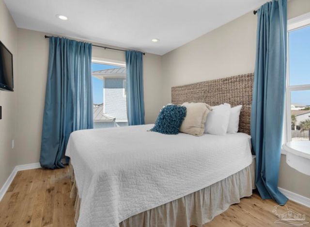 1315 Ariola Dr, Pensacola Beach, FL 32561