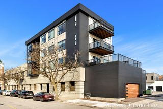 300 Washington Avenue Unit 16, Grand Haven City, MI 49417