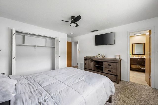 4594 PARNELL DRIVE, Sarasota, FL 34232