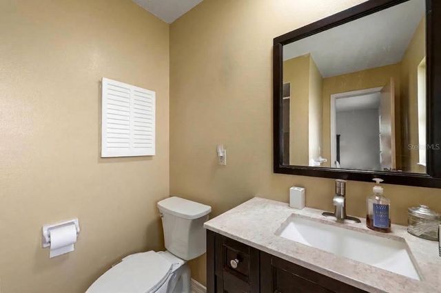 4594 PARNELL DRIVE, Sarasota, FL 34232