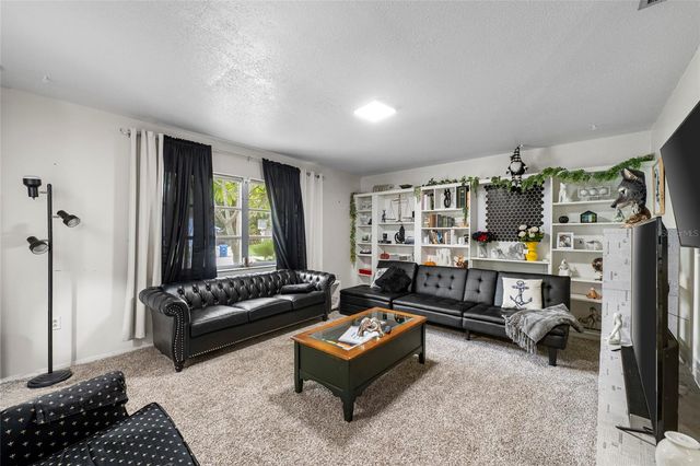 4594 PARNELL DRIVE, Sarasota, FL 34232