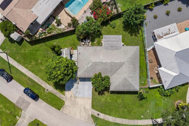 4594 PARNELL DRIVE, Sarasota, FL 34232