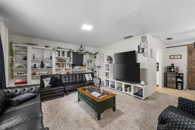 4594 PARNELL DRIVE, Sarasota, FL 34232