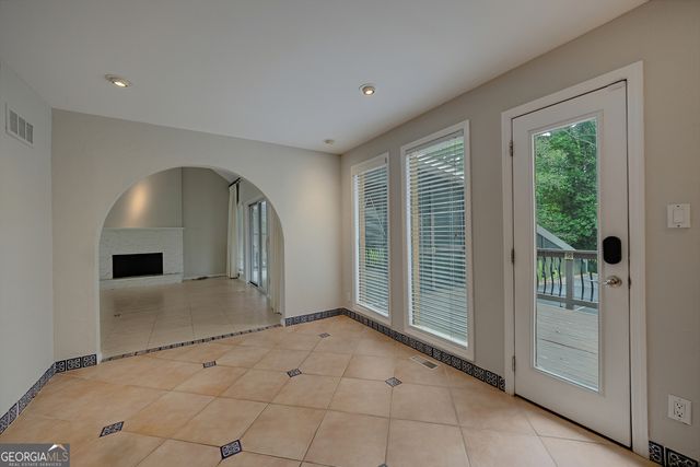 4474 Cove Island Drive NE, Marietta, GA 30067