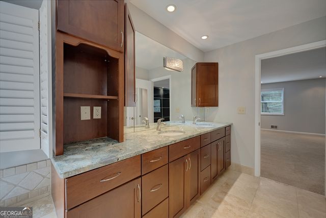 4474 Cove Island Drive NE, Marietta, GA 30067