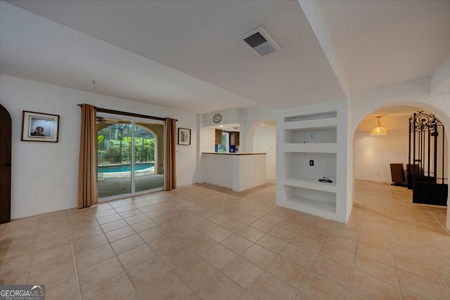 4474 Cove Island Drive NE, Marietta, GA 30067