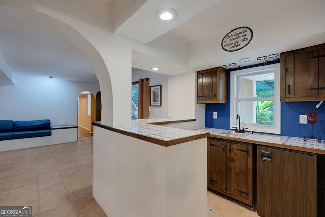4474 Cove Island Drive NE, Marietta, GA 30067