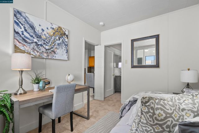 168 Laura St, San Francisco, CA 94112