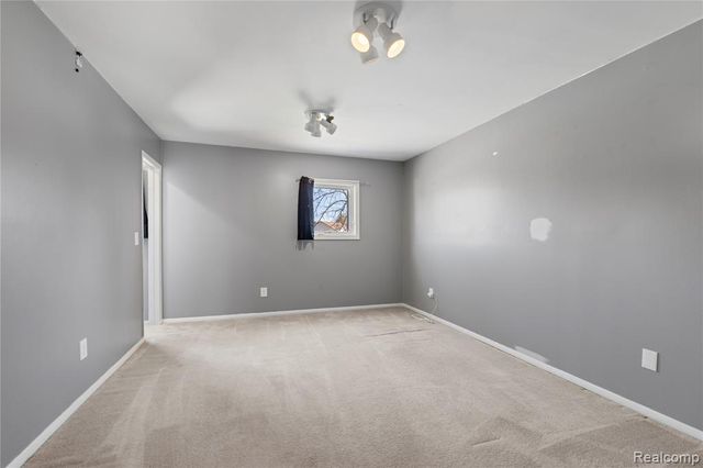 503 Thornehill Trail, Oxford, MI 48371