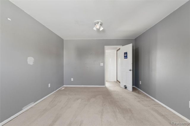 503 Thornehill Trail, Oxford, MI 48371