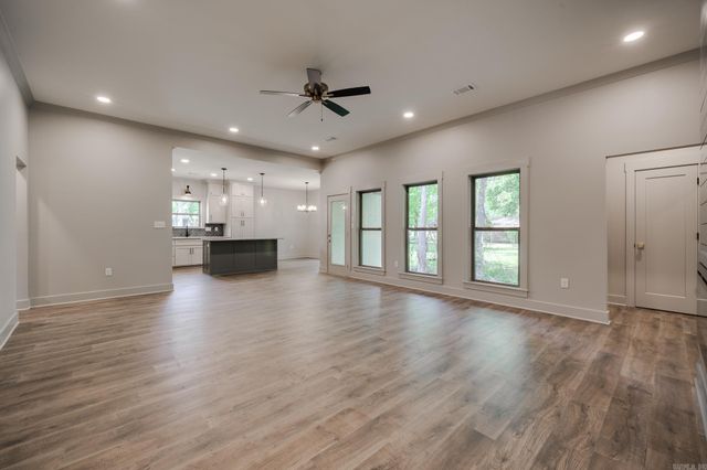 47 Bowling Lane, Conway, AR 72032