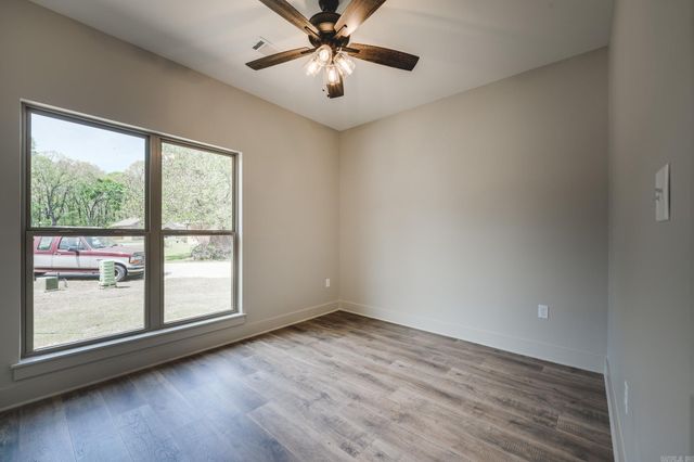 47 Bowling Lane, Conway, AR 72032