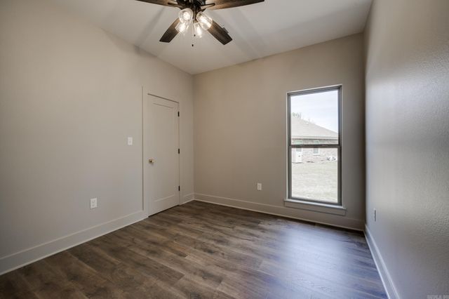 47 Bowling Lane, Conway, AR 72032