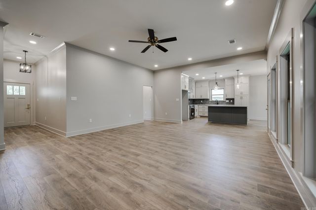 47 Bowling Lane, Conway, AR 72032