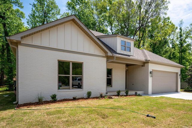 47 Bowling Lane, Conway, AR 72032