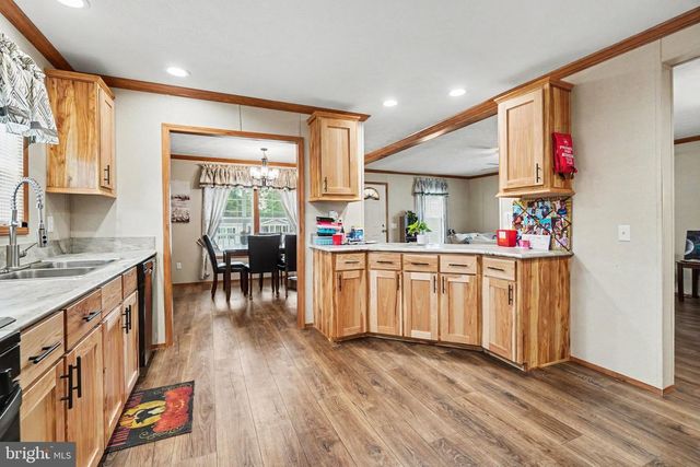 49 N ELMER AVE, Halifax, PA 17032