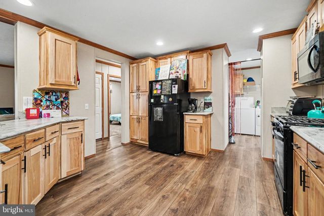 49 N ELMER AVE, Halifax, PA 17032