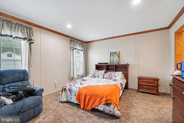49 N ELMER AVE, Halifax, PA 17032