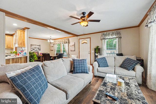 49 N ELMER AVE, Halifax, PA 17032