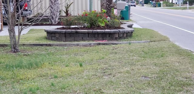 1211 N New River Drive, Holly Ridge, NC 28445