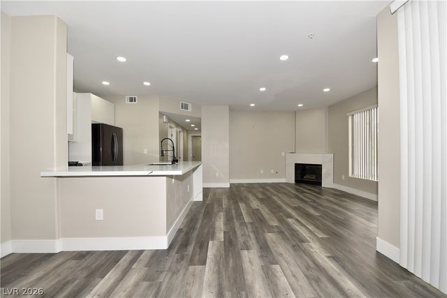 7173 South Durango Drive 203, Las Vegas, NV 89113