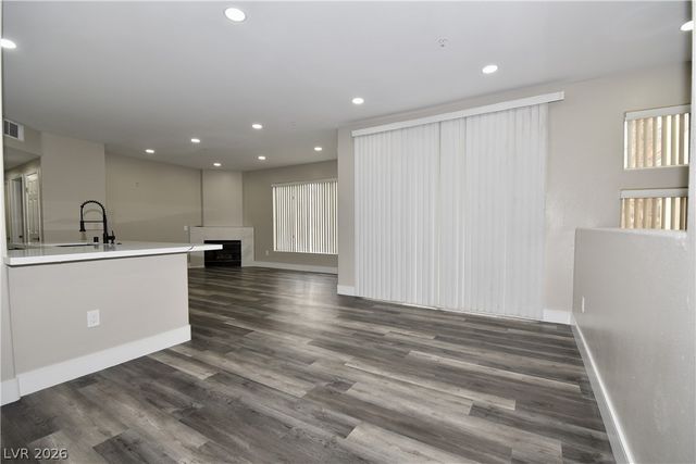 7173 South Durango Drive 203, Las Vegas, NV 89113