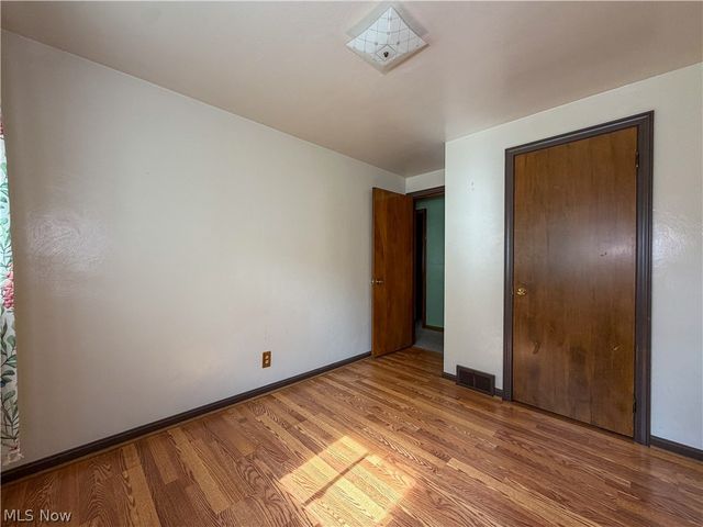 53 Memorial Circle, Campbell, OH 44405