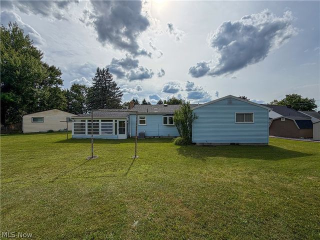 53 Memorial Circle, Campbell, OH 44405